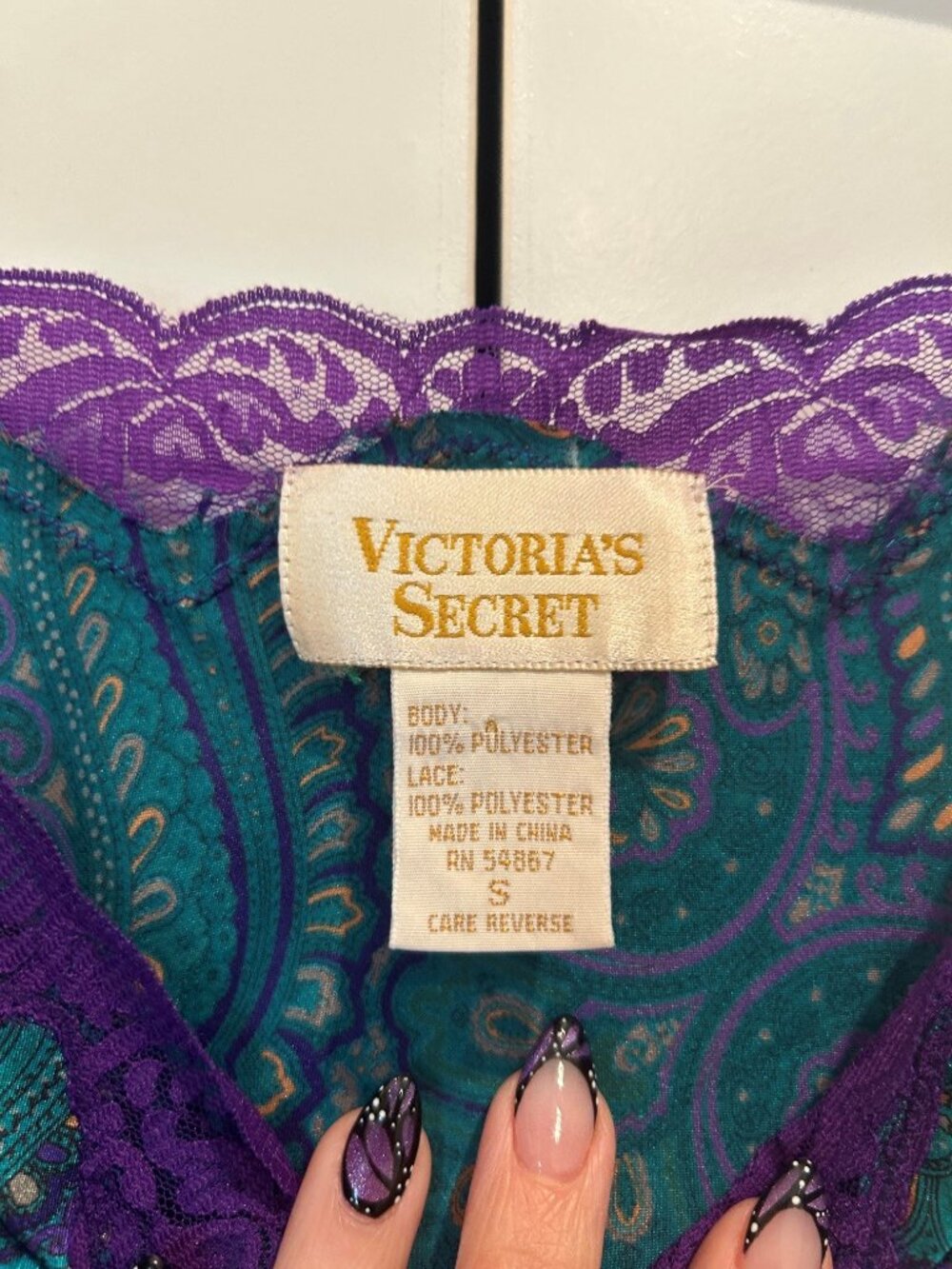 VICTORIA'S SECRET Vintage Paisley Print Slip - Picture 3 of 6